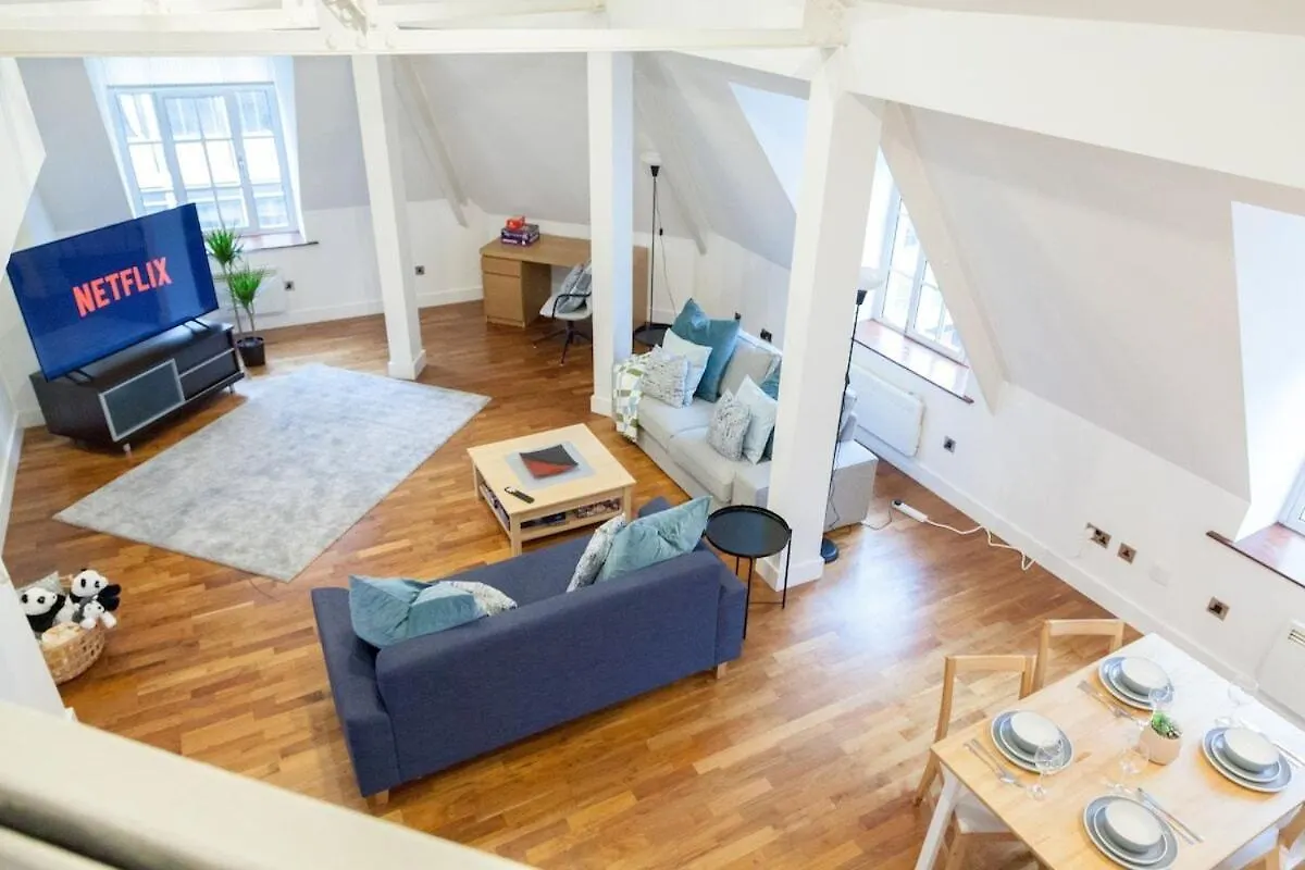 City Centre Penthouse Apartment Leeds  0*, Leeds (West Yorkshire) Reino Unido