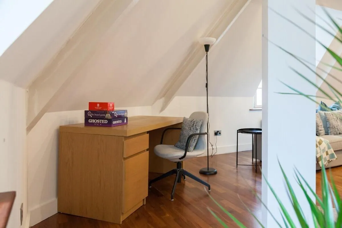 City Centre Penthouse Apartment Leeds  0*, Leeds (West Yorkshire)