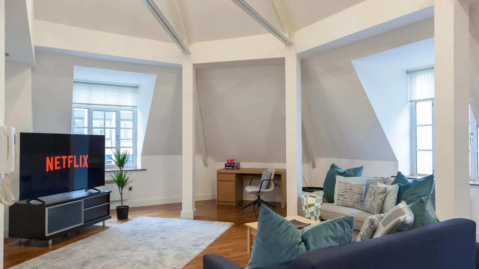 City Centre Penthouse Apartment Leeds